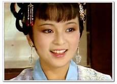 贾宝玉真名叫什么